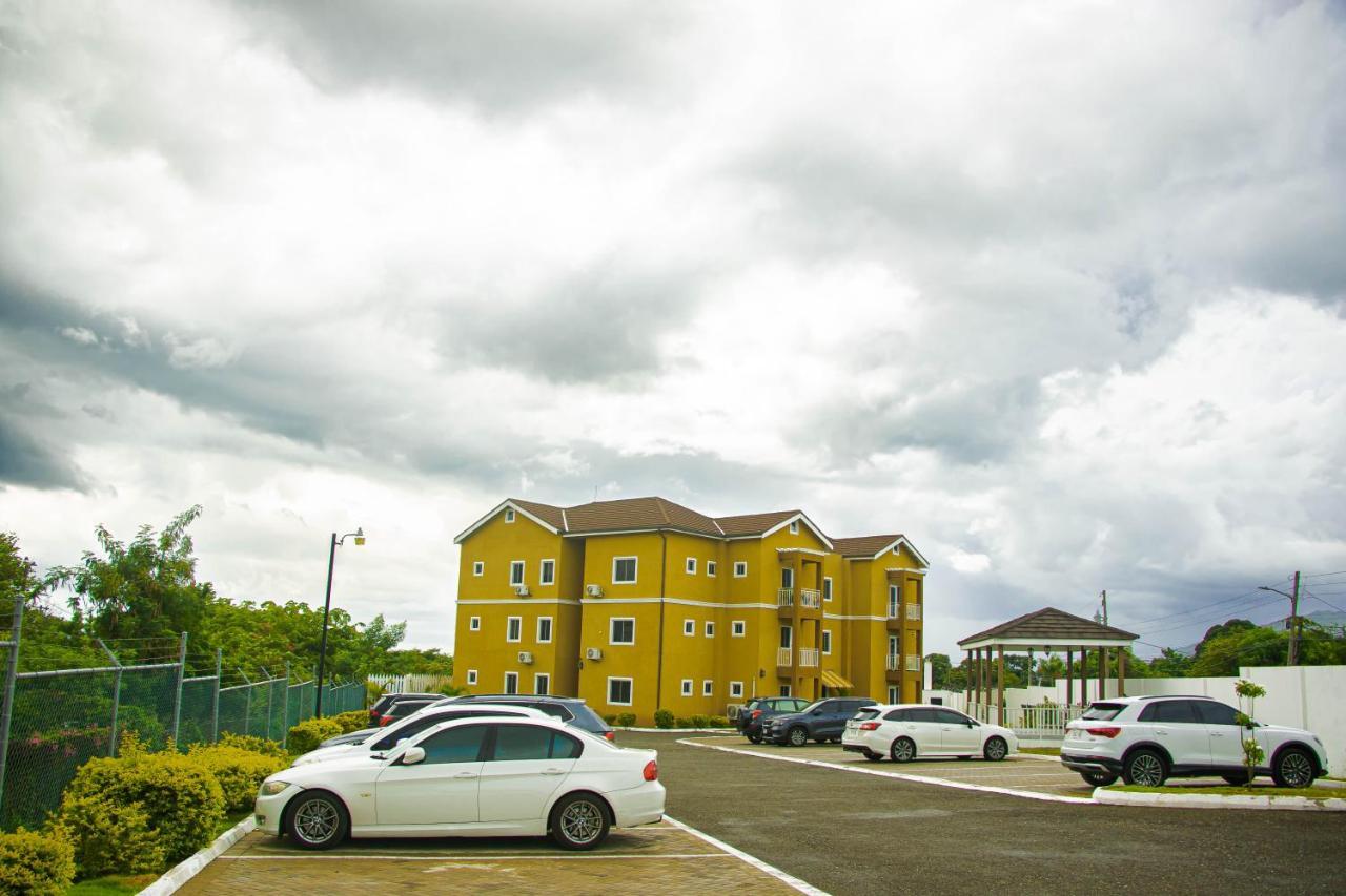 Comfort Homes Kingston Ngoại thất bức ảnh